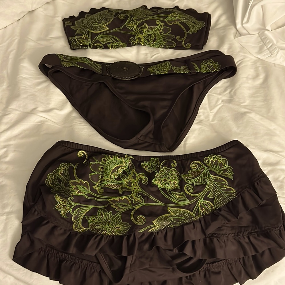 BECCA Swim suit 3 pieces